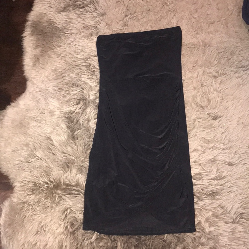 Black strapless dress